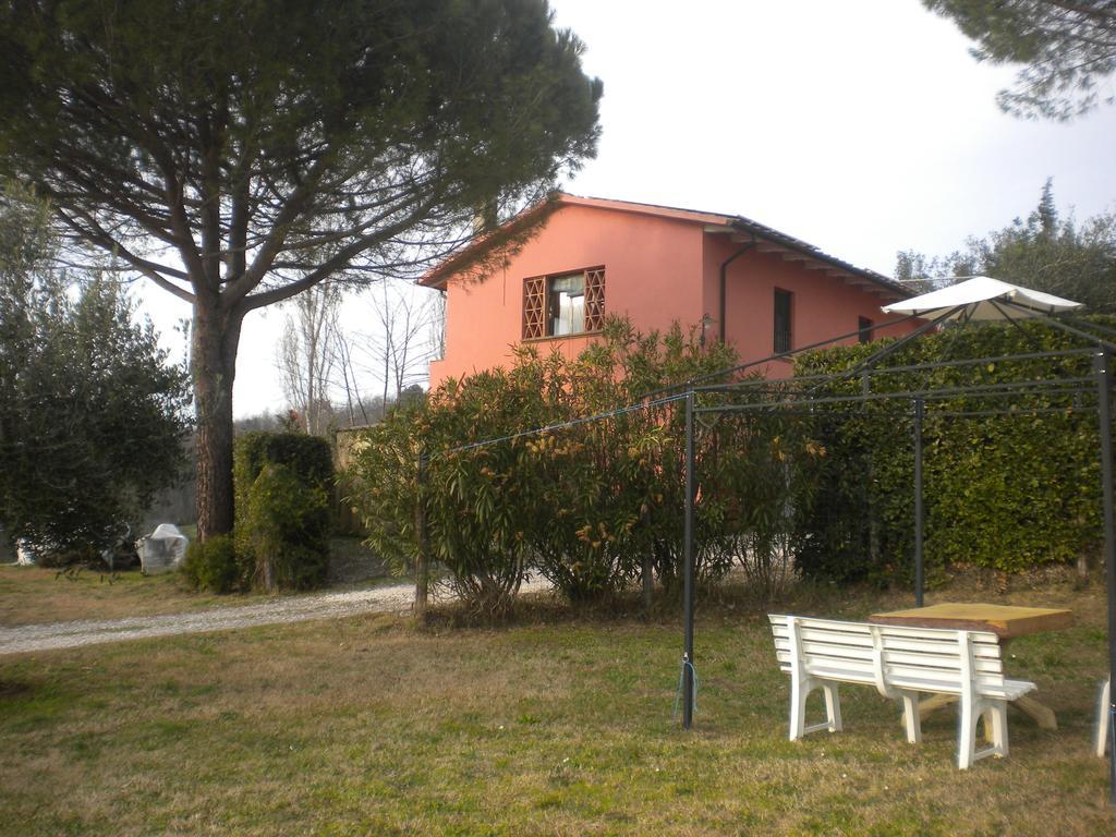 Podere Lo Stringaio Fauglia Ruang foto